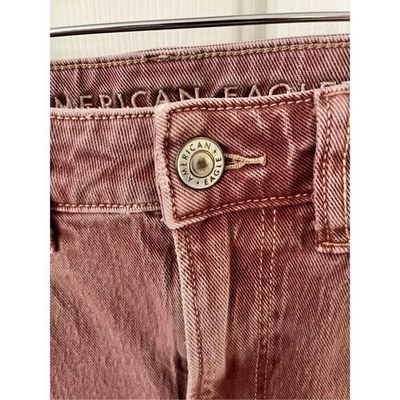 American Eagle Washed Mauve Mom Jeans sz 4 EUC - Picture 3 of 6